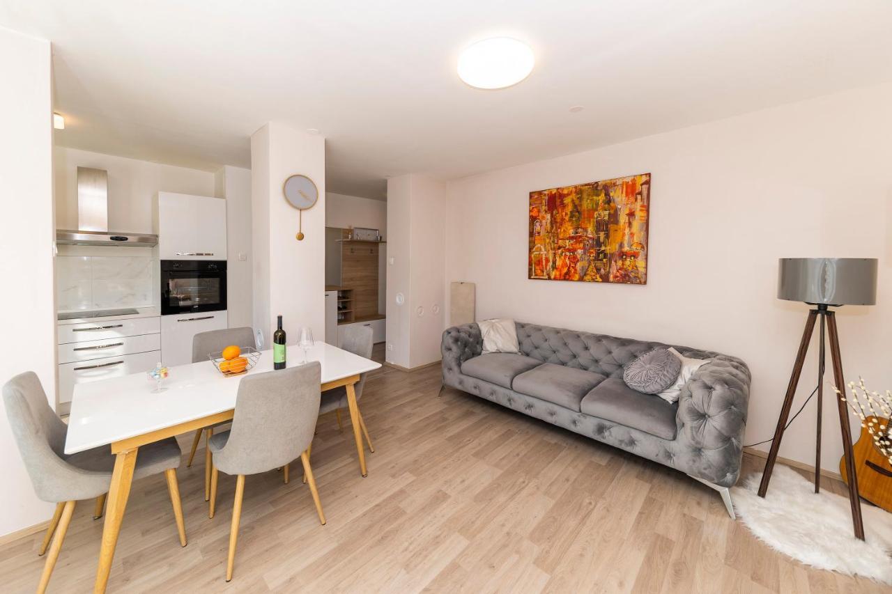 Apartman Morena Apartment Zadar Exterior foto